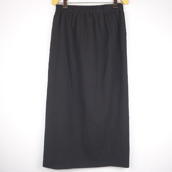 Vintage Chloe Black Small Slit Skirt w/ Elastic Waist Made In France, Size 22 in - Picture 3 of 5